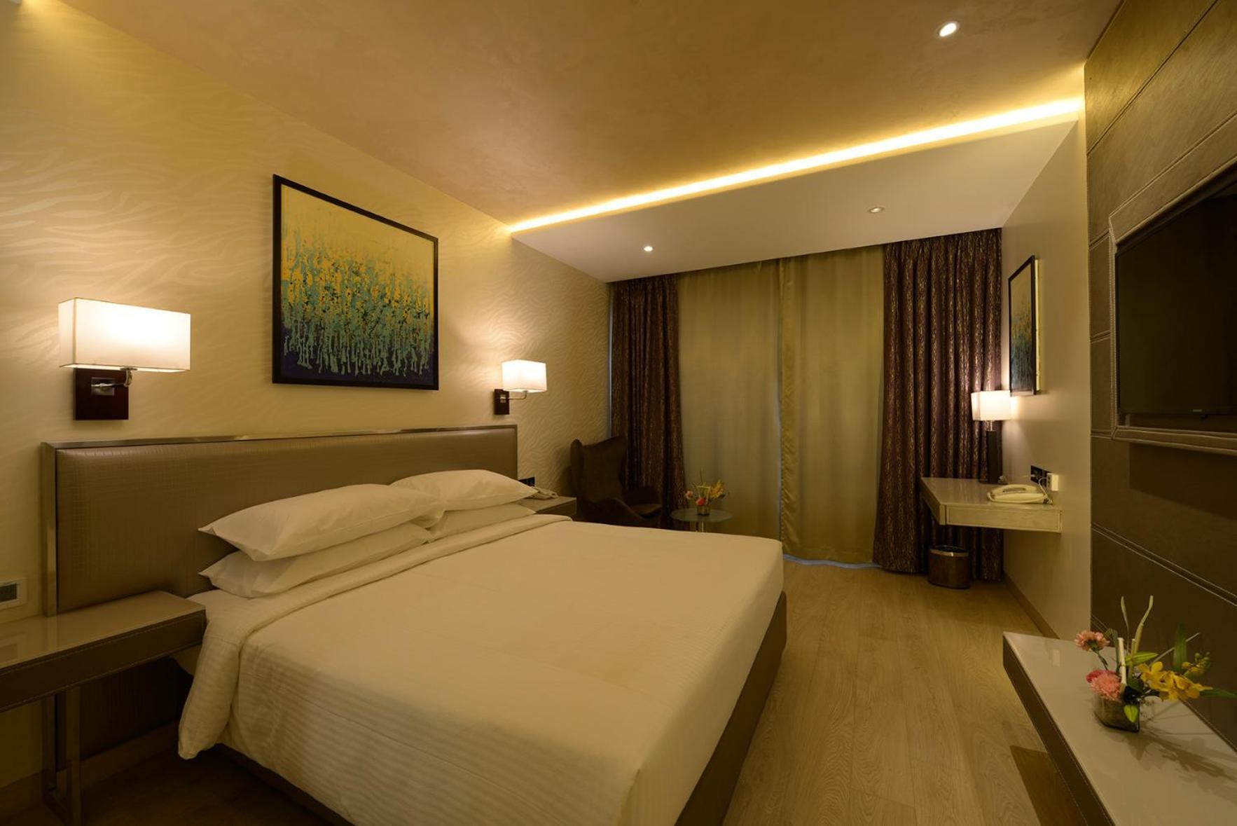 Genesis Hotel Near Mumbai Airport Exterior photo
